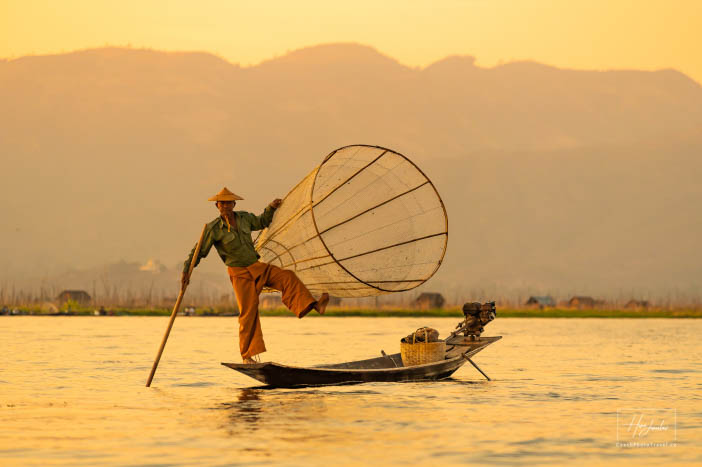 Myanmar / Barma - fotoexpediční mapovačka