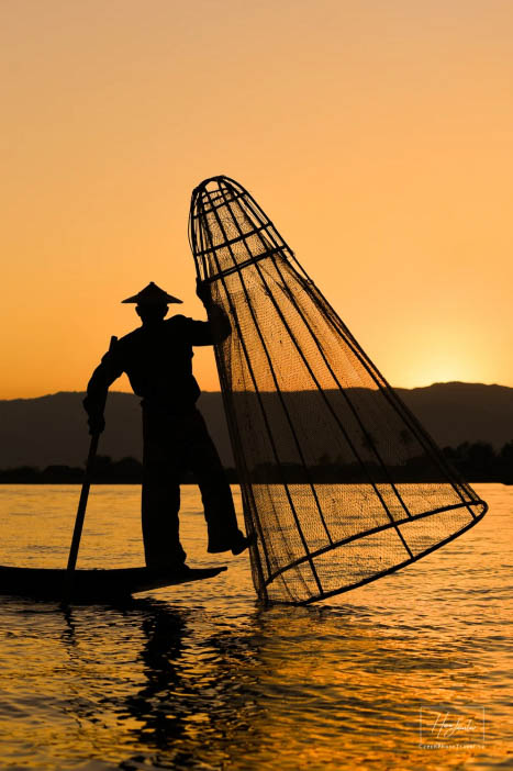 Myanmar / Barma - fotoexpediční mapovačka